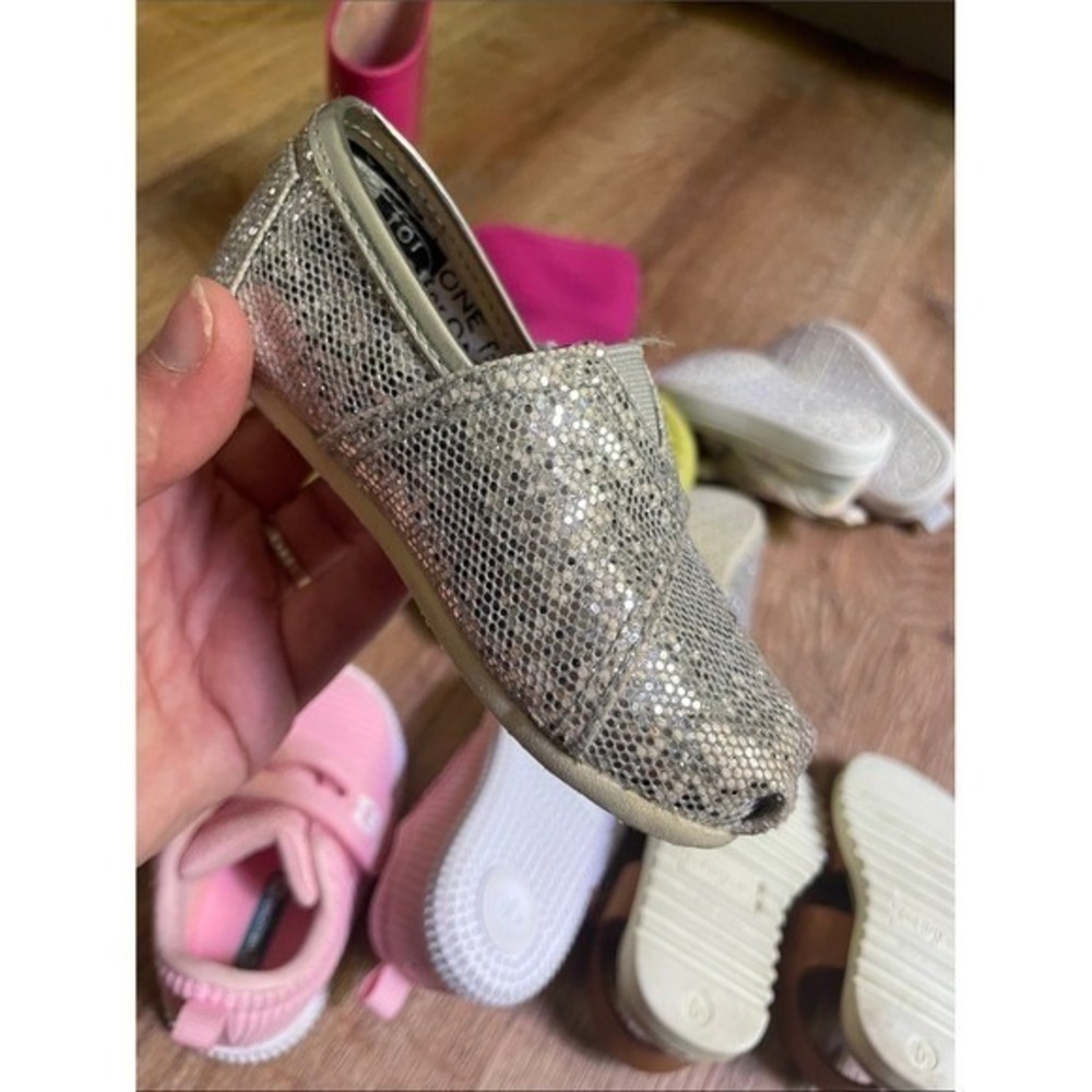 Crocs Toms Toddler Shoe Bundle Rubber Canvas Glitter Size 5 6 Mixed Lot - Picture 12 of 15